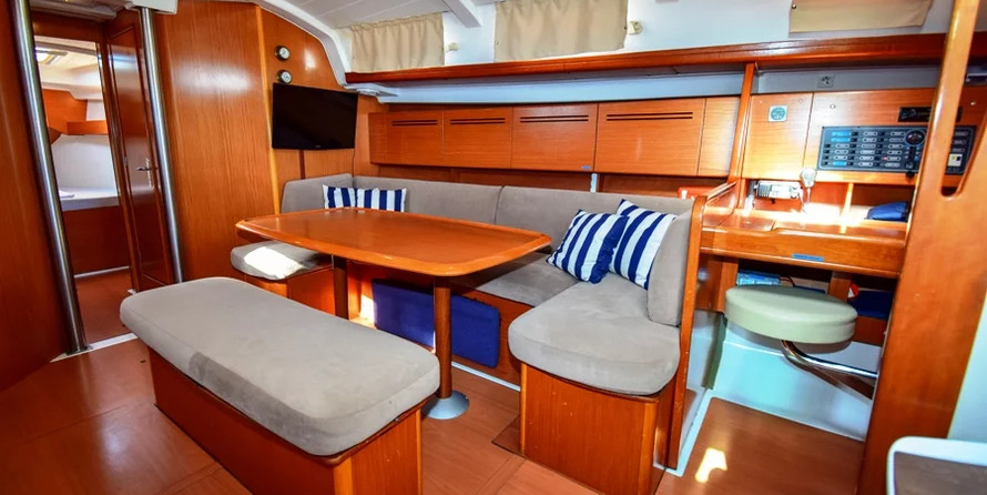 Beneteau Cyclades 43.4