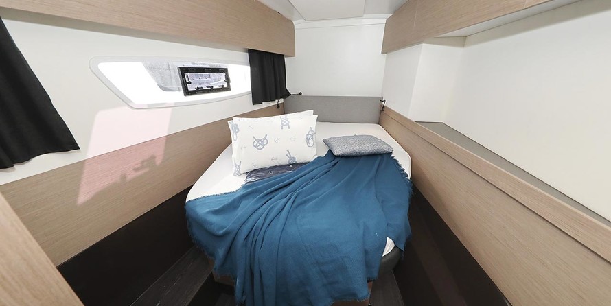 Fountaine Pajot Astrea 42