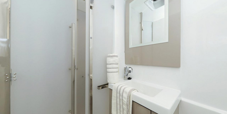 Fountaine Pajot Astrea 42