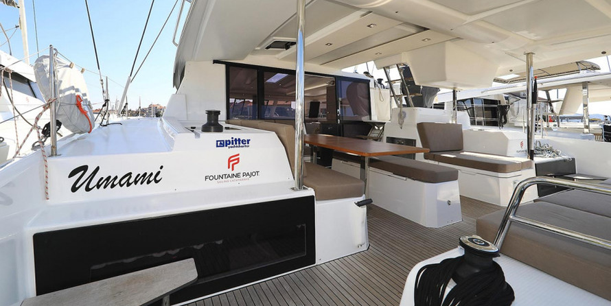 Fountaine Pajot Astrea 42