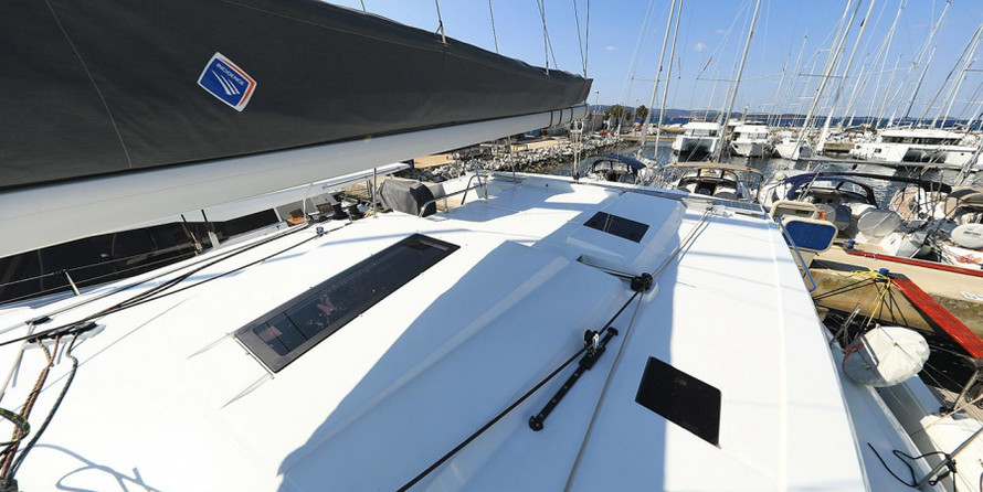 Fountaine Pajot Astrea 42