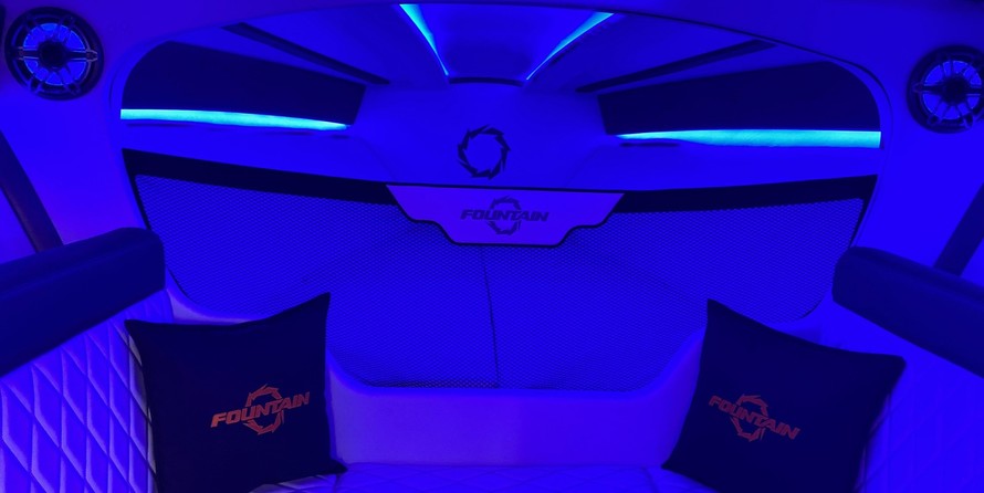 Fountain fountain 47 lightning