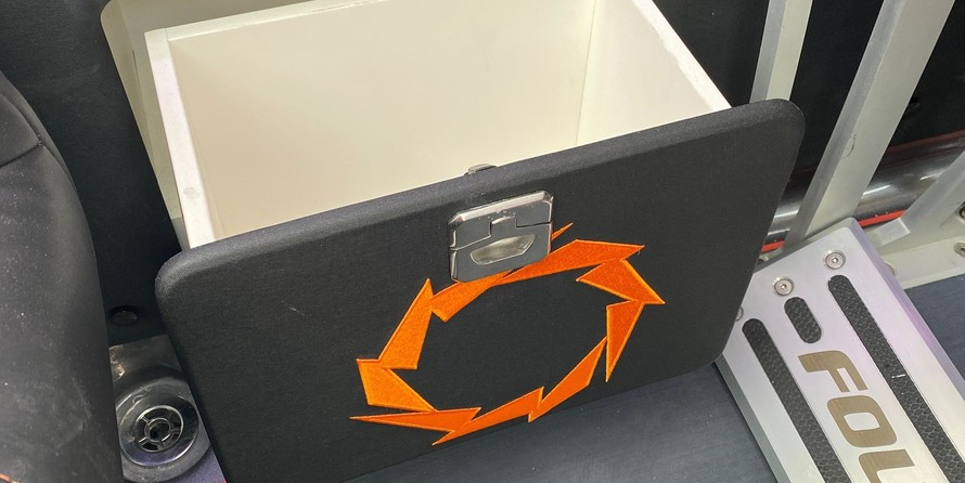 Fountain fountain 47 lightning