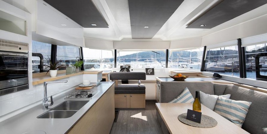 Fountaine Pajot MY 37