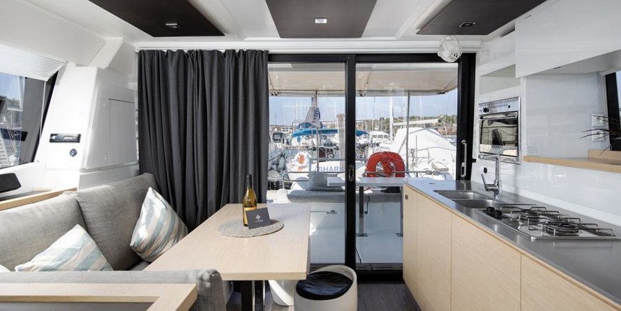 Fountaine Pajot MY 37