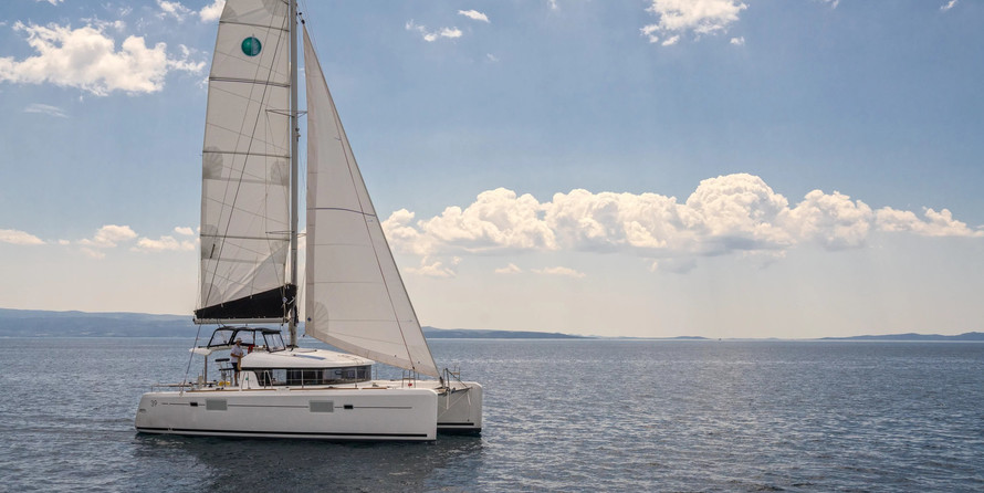 Lagoon 39