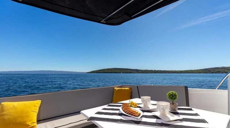 Jeanneau Merry Fisher 895