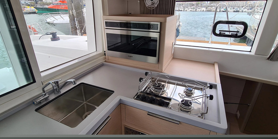 Lagoon 40