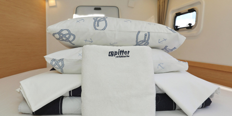 Lagoon 42 - 4 + 2 cab.