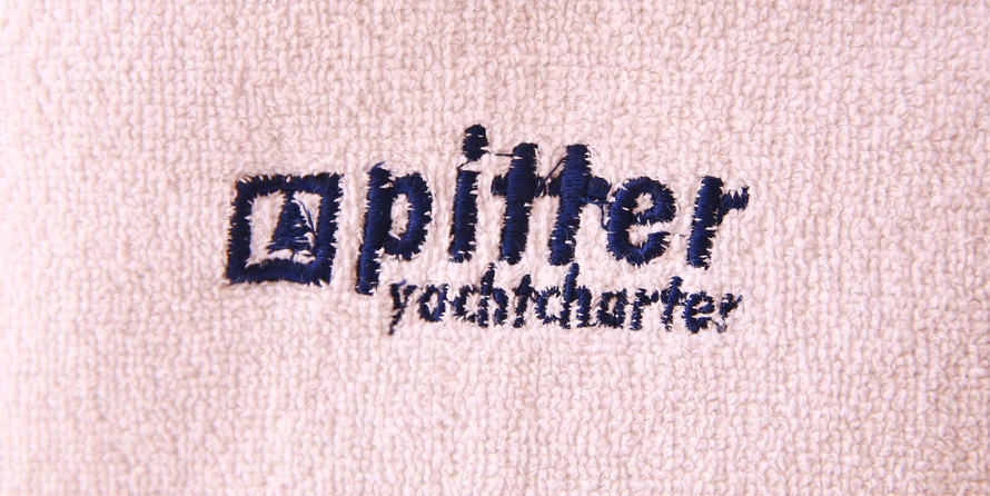 Lagoon 42 - 4 + 2 cab.