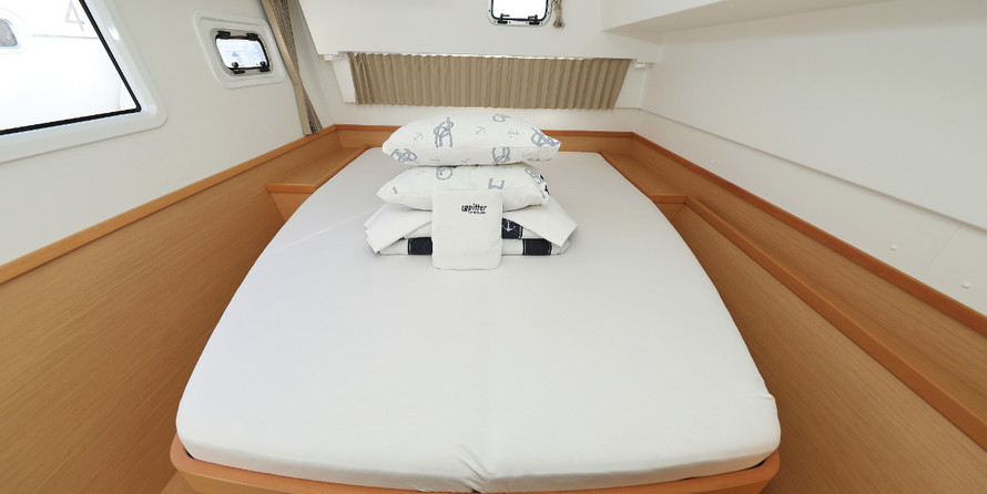 Lagoon 42 - 4 + 2 cab.