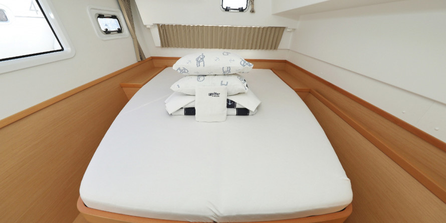 Lagoon 42 - 4 + 2 cab.