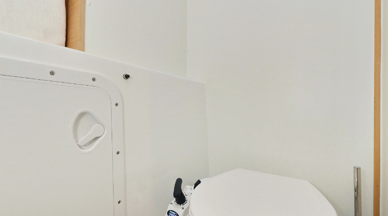 Lagoon 42 - 4 + 2 cab.