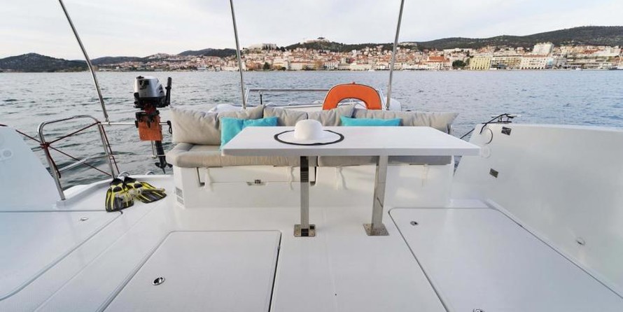 Fountaine Pajot MY 37