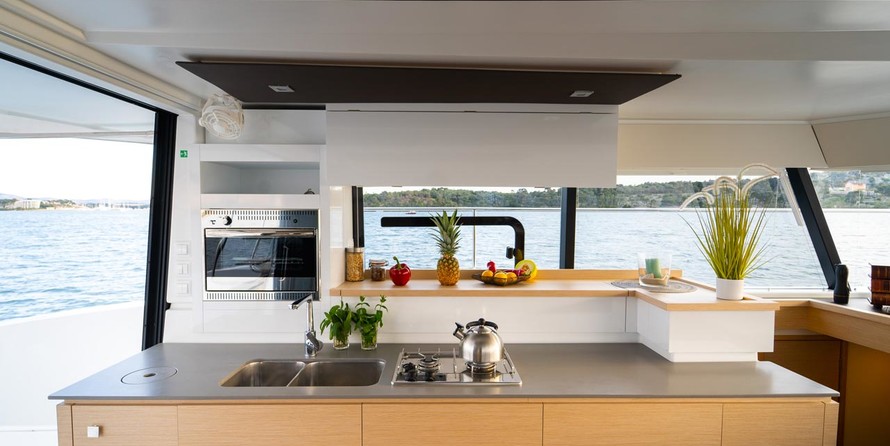 Fountaine Pajot MY 37