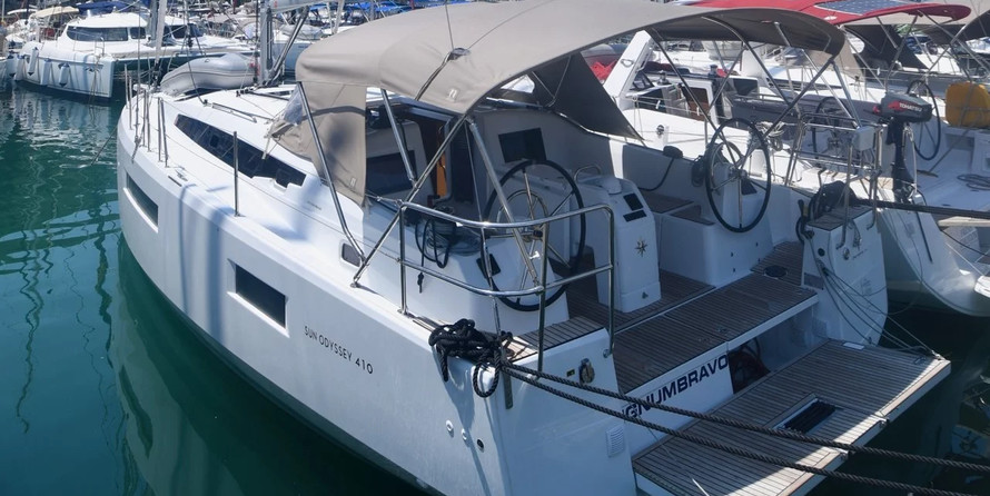 Jeanneau Sun Odyssey 410