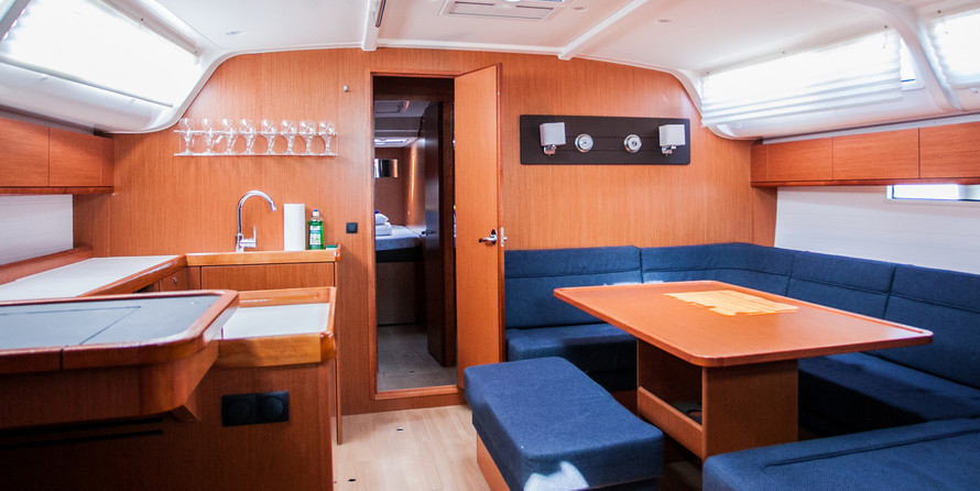 Bavaria Cruiser 51