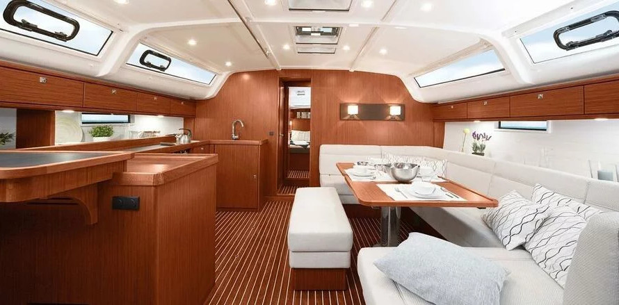 Bavaria Cruiser 51