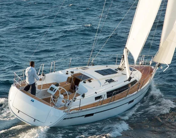 Bavaria 37 Cruiser