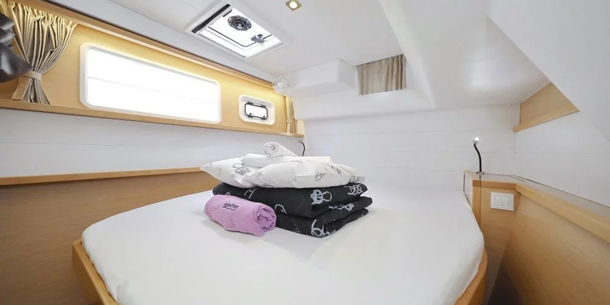 Lagoon 450 F