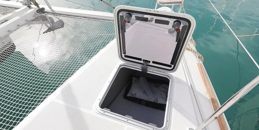 Lagoon 450 F