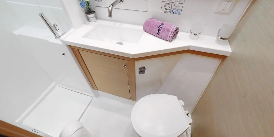 Lagoon 450 F