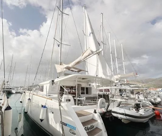 Lagoon 450 F