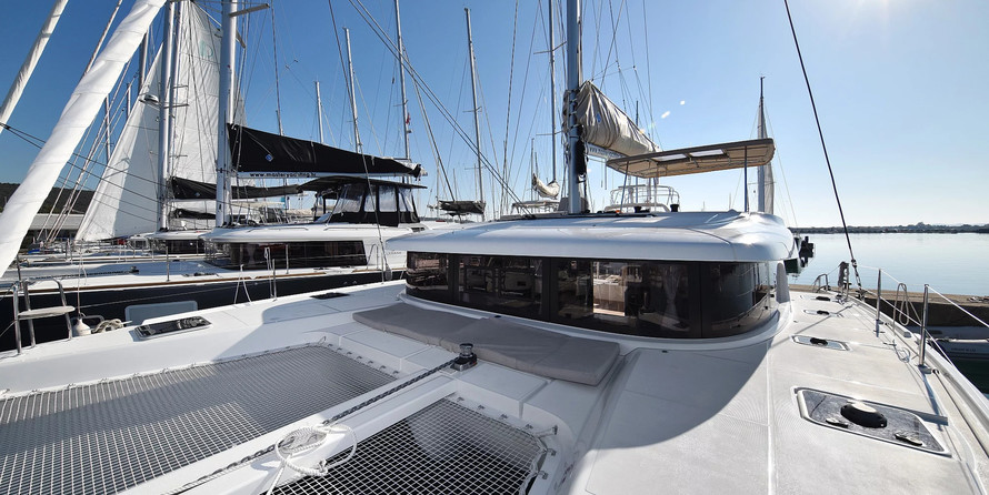 Lagoon 42