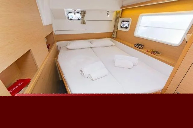Lagoon 400 S2