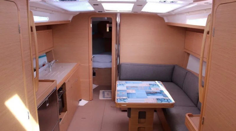 Dufour 390 Grand Large