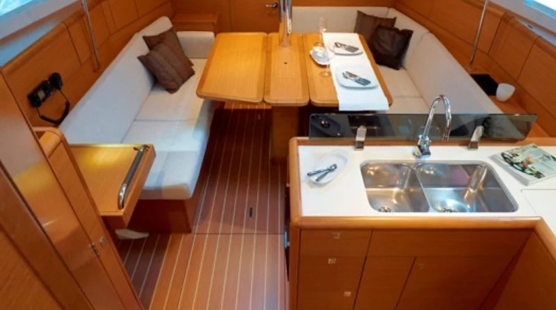 Jeanneau Sun Odyssey 389