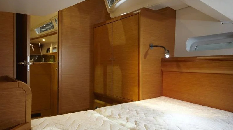 Sun Odyssey 439