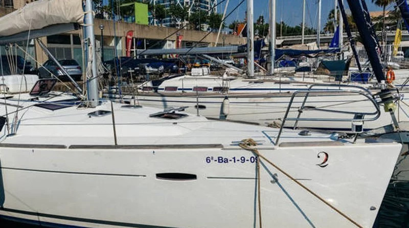 Beneteau Oceanis 43