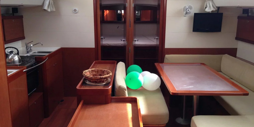 Beneteau Oceanis 50 Family