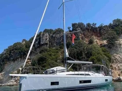 Beneteau Oceanis 46.1