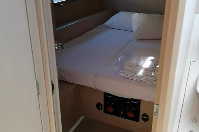 Beneteau Oceanis 46.1