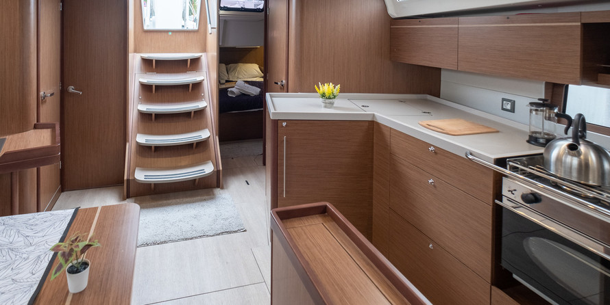 Beneteau Oceanis 46.1