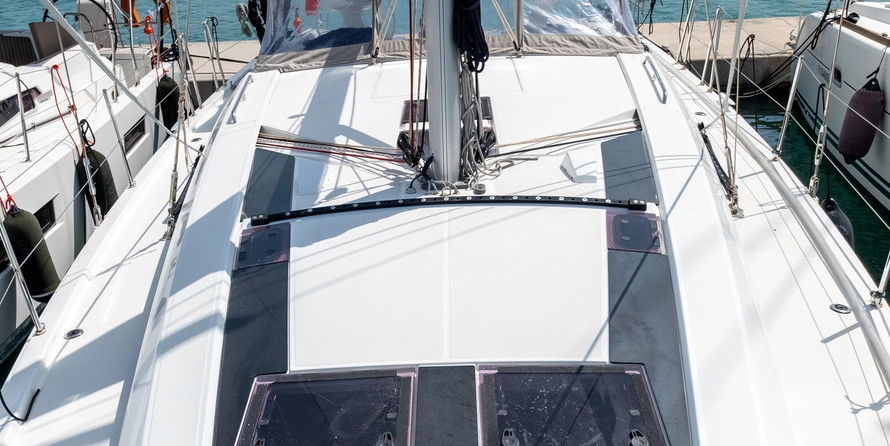 Beneteau Oceanis 46.1
