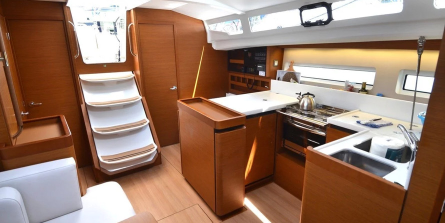 Jeanneau Sun Odyssey 440