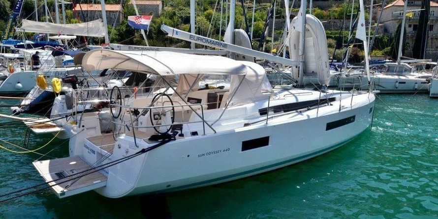 Jeanneau Sun Odyssey 440