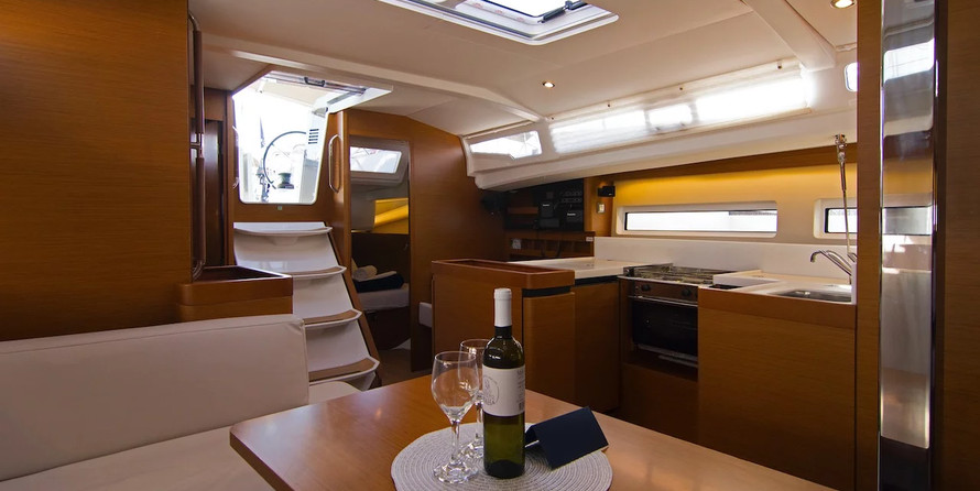 Jeanneau Sun Odyssey 440