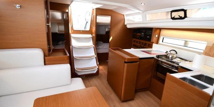 Jeanneau Sun Odyssey 440