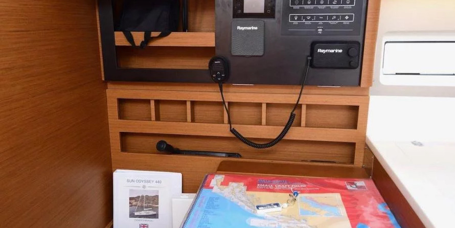 Jeanneau Sun Odyssey 440