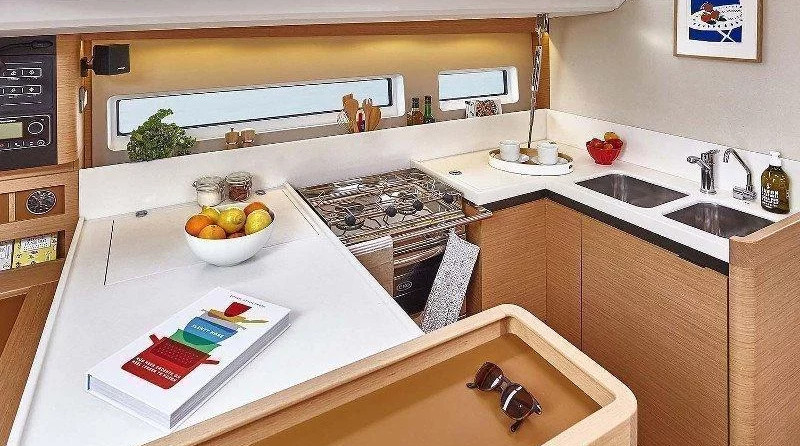 Jeanneau Sun Odyssey 440