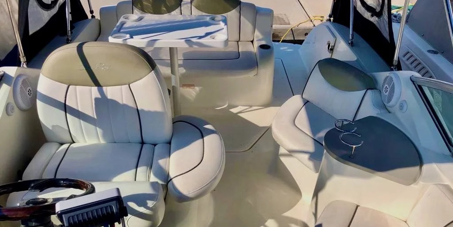 Sea Ray 240 Sundancer