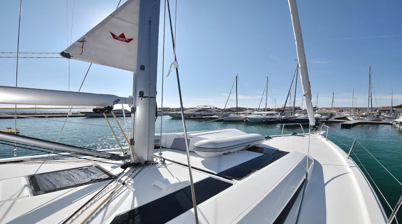 Beneteau Oceanis 46.1