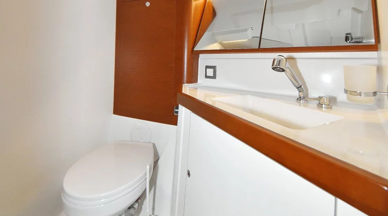 Beneteau Oceanis 46.1