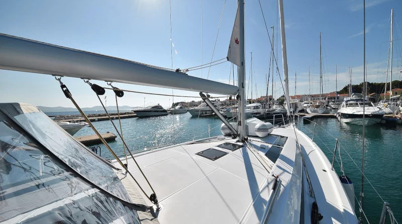 Beneteau Oceanis 46.1