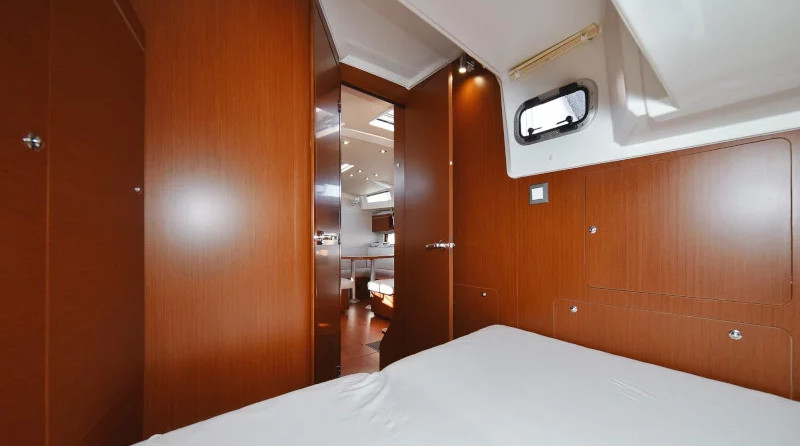 Beneteau Oceanis 46.1