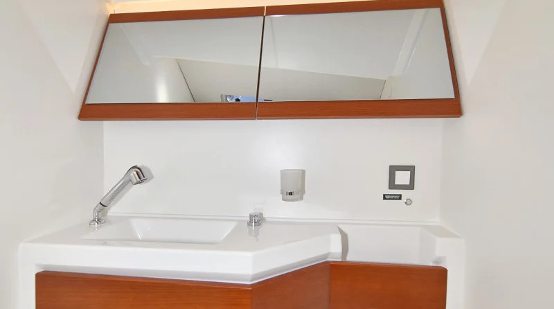 Beneteau Oceanis 46.1